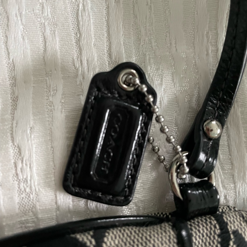 Coach Wristlet - Picture 2 of 4